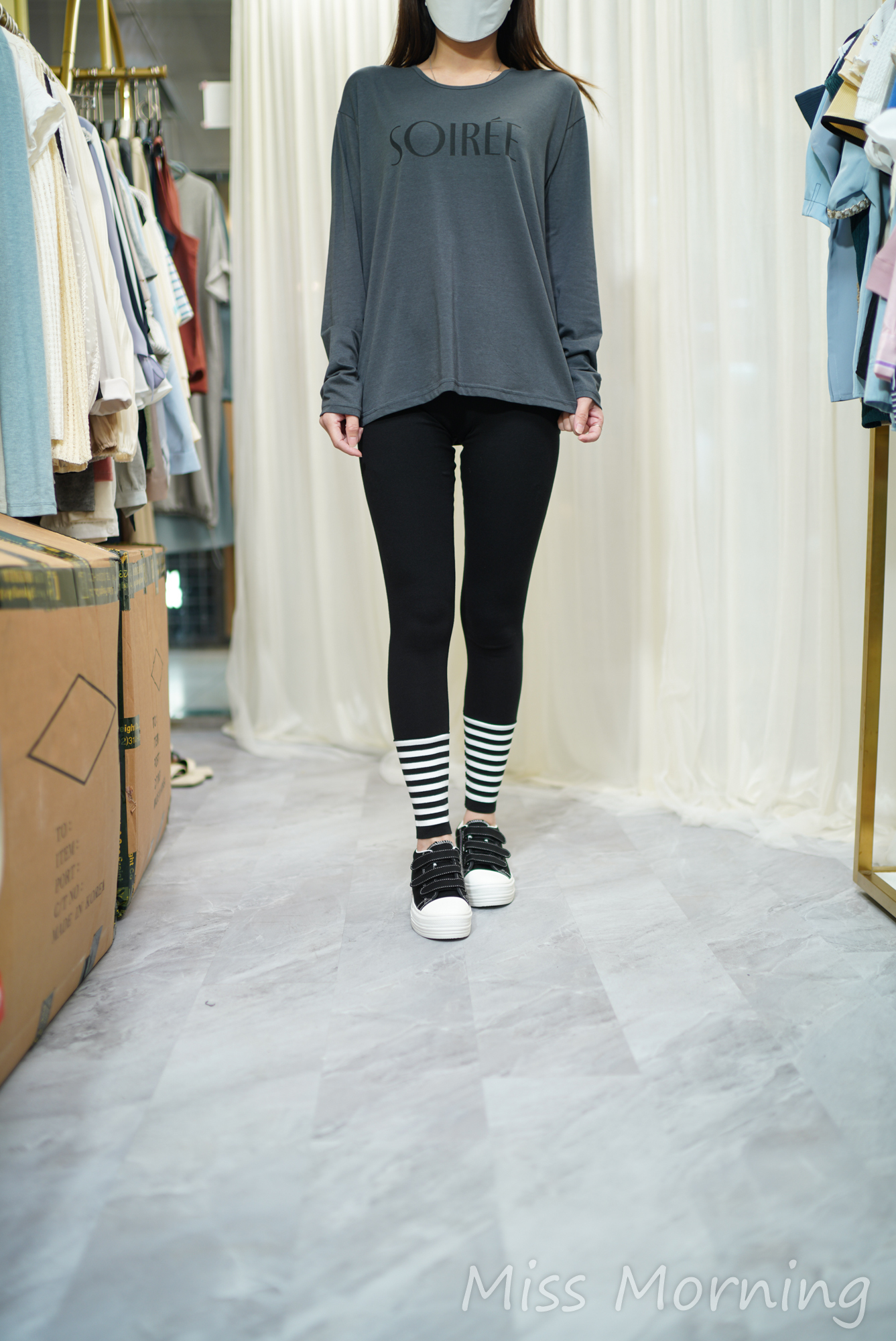 字母款上衣(14129)&條紋打底褲(33812)