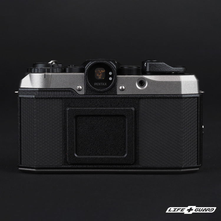 LIFE+GUARD PENTAX 17 相機貼膜背面展示圖