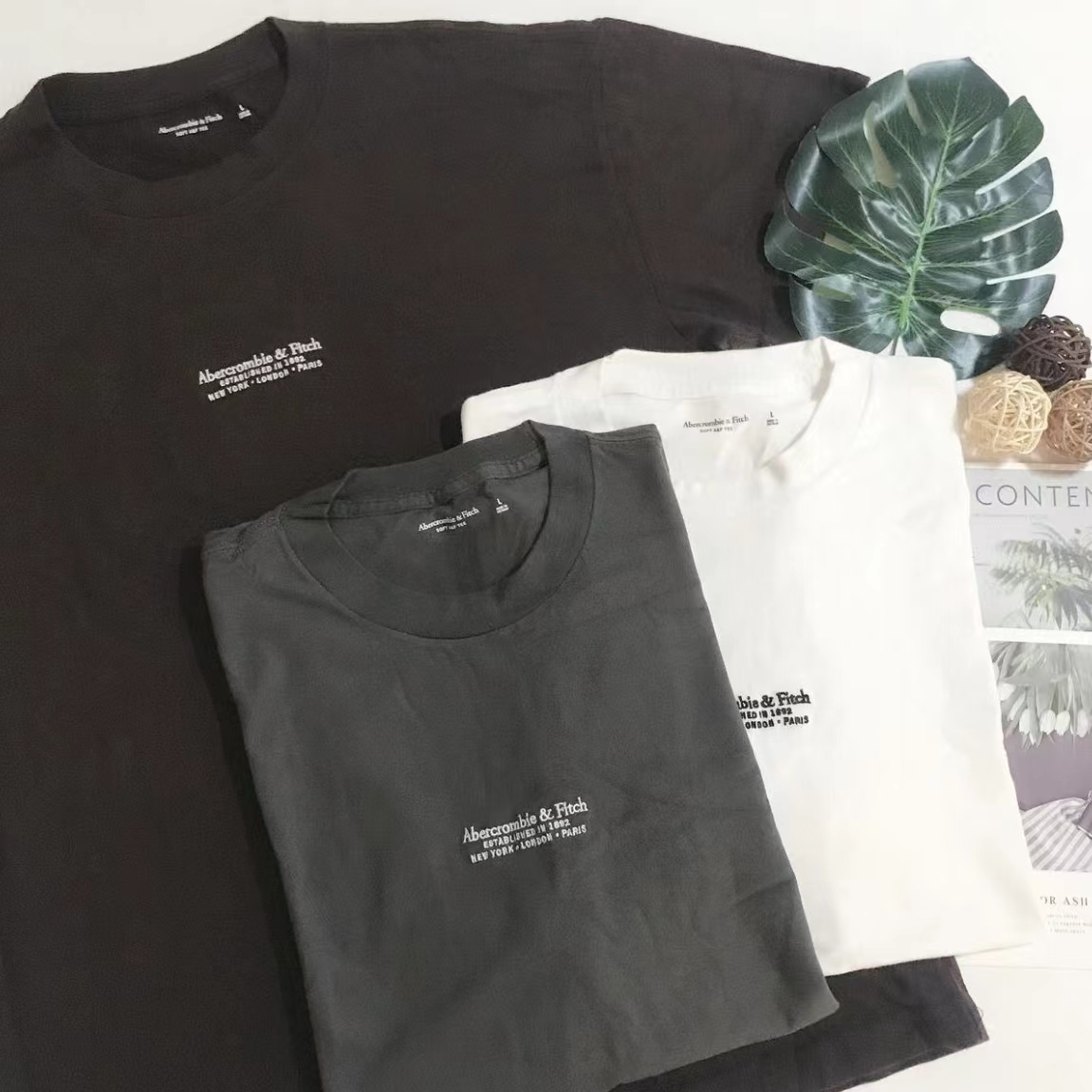 A & F MIDDLE LOGO TEE 刺繡款