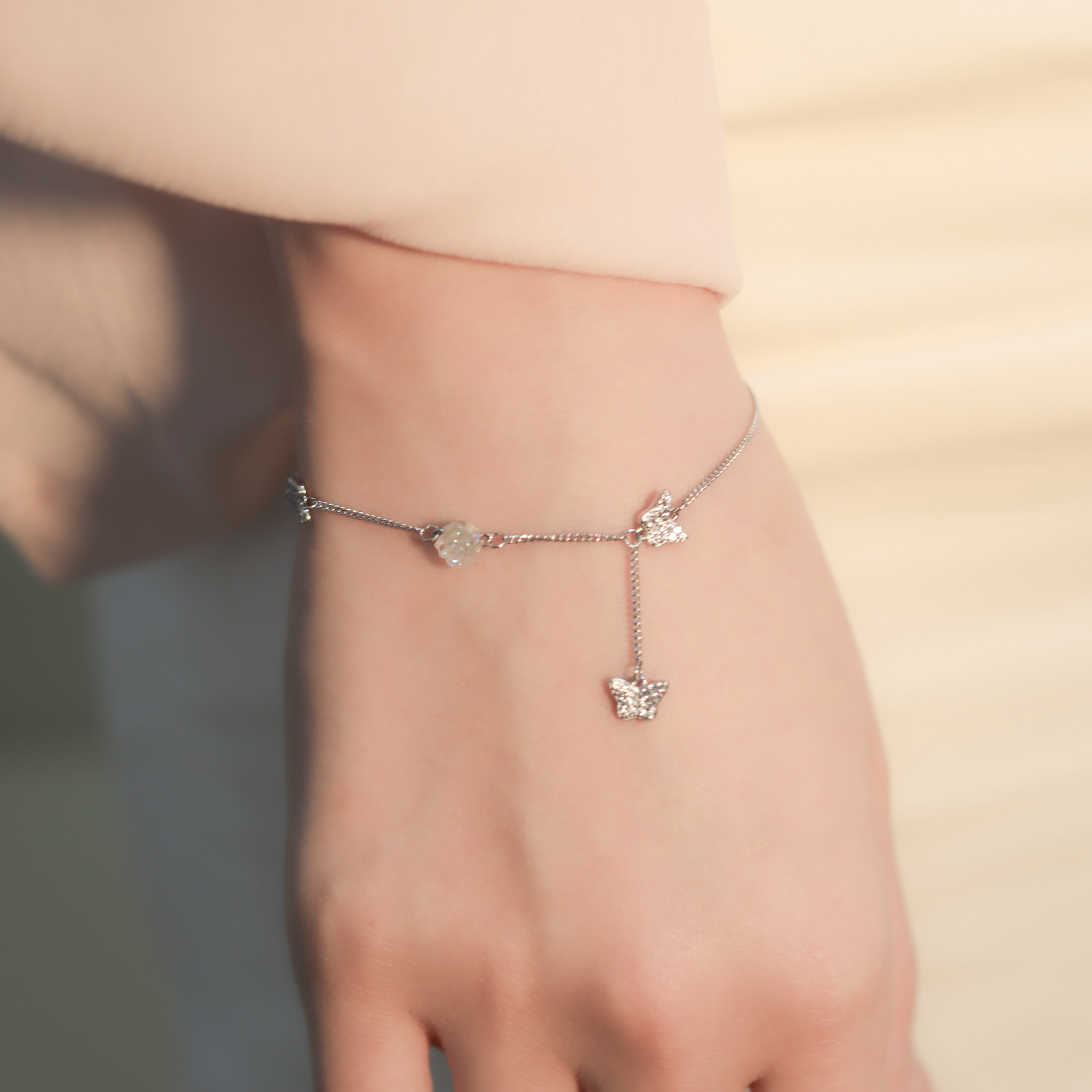 | 925純銀・白金 | 蝴蝶玫瑰的約會手鏈 | BR1147 |