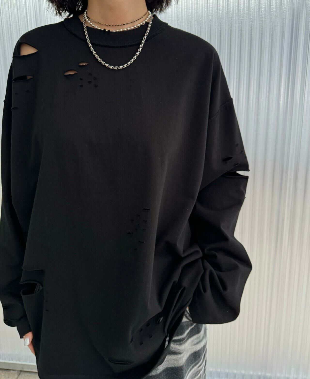 淨色破洞長袖衫 Votus-032T