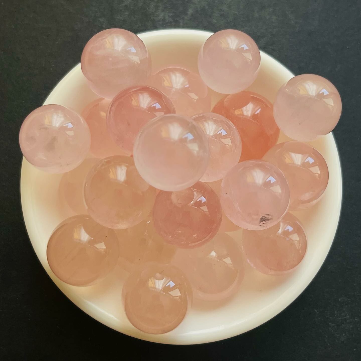 [原石] 馬達加斯加星光粉晶球 水晶小球