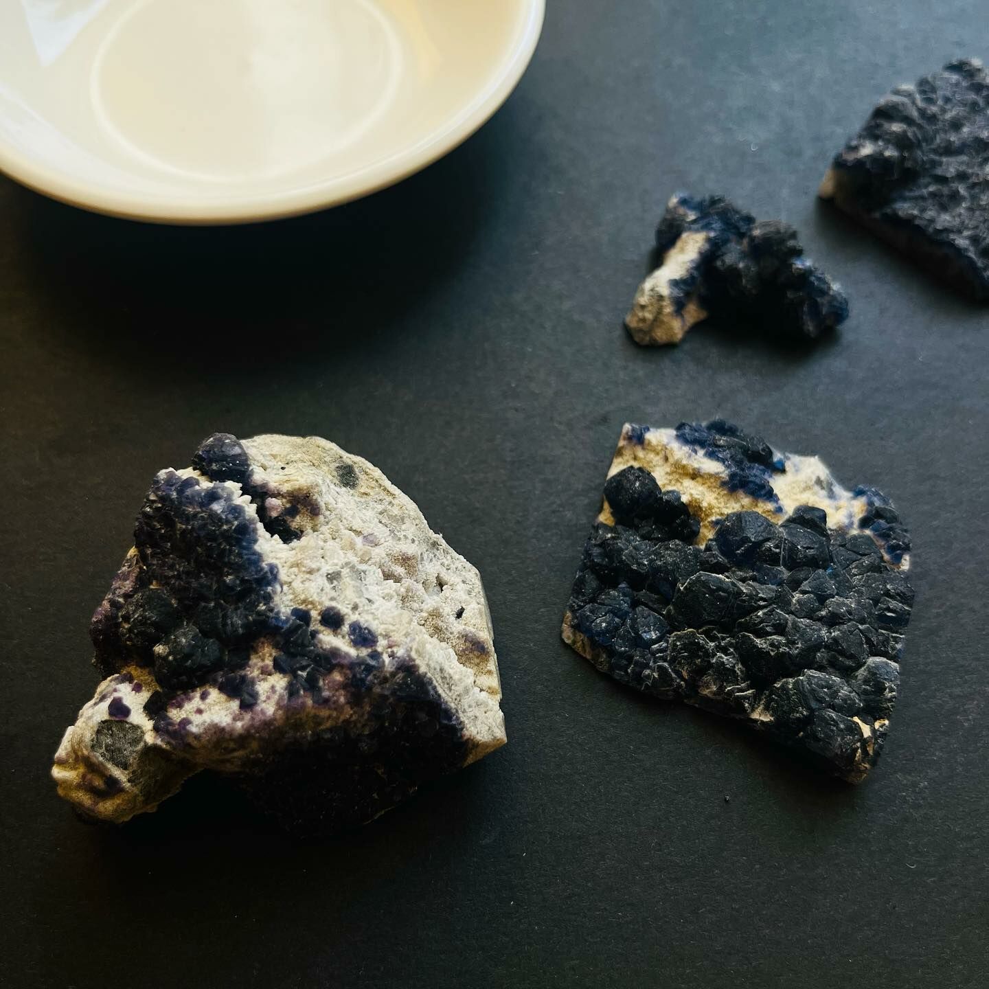 [原石] 藍莓螢石 原礦