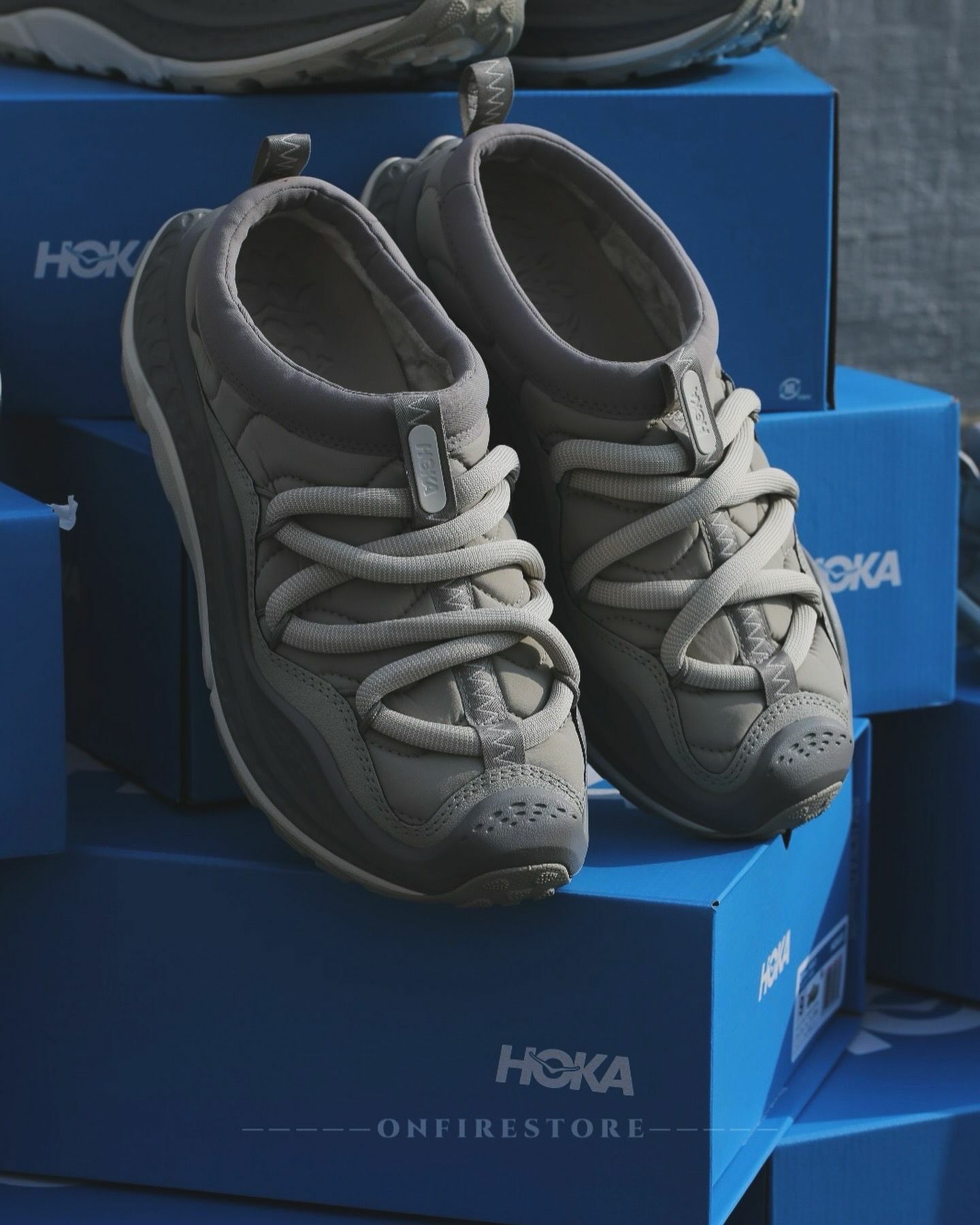 現貨} HOKA ONE ONE ORA PRIMO Farro/Iron Ore 1141570-FRRR 現貨} HOKA ONE ONE ORA PRIMO Farro/Iron Ore 1141570-FRRR