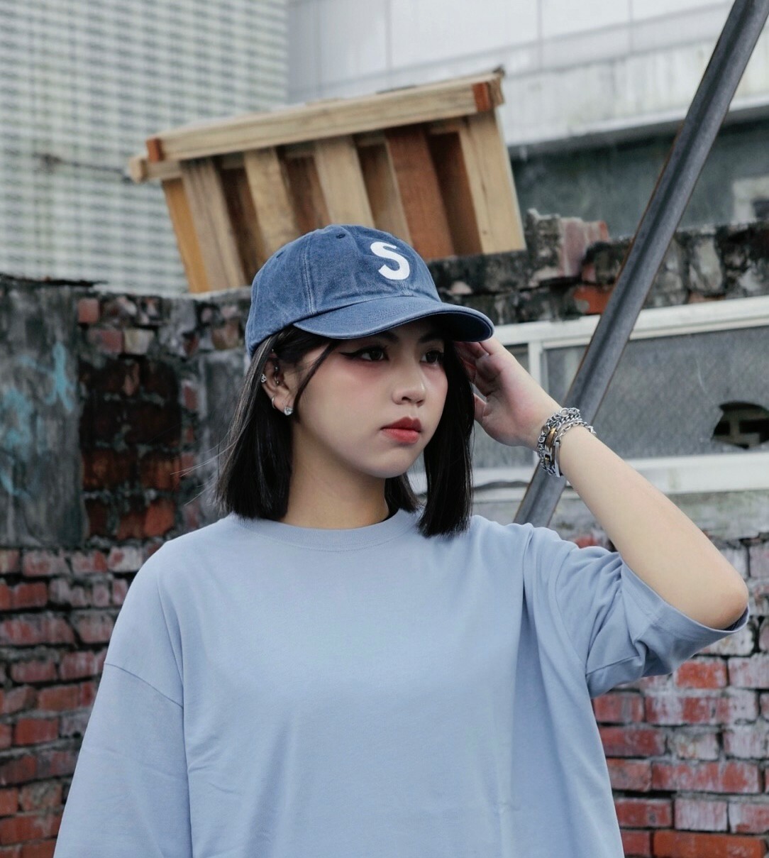 2024 supreme pigment coated cawas S logo (fw24h28)