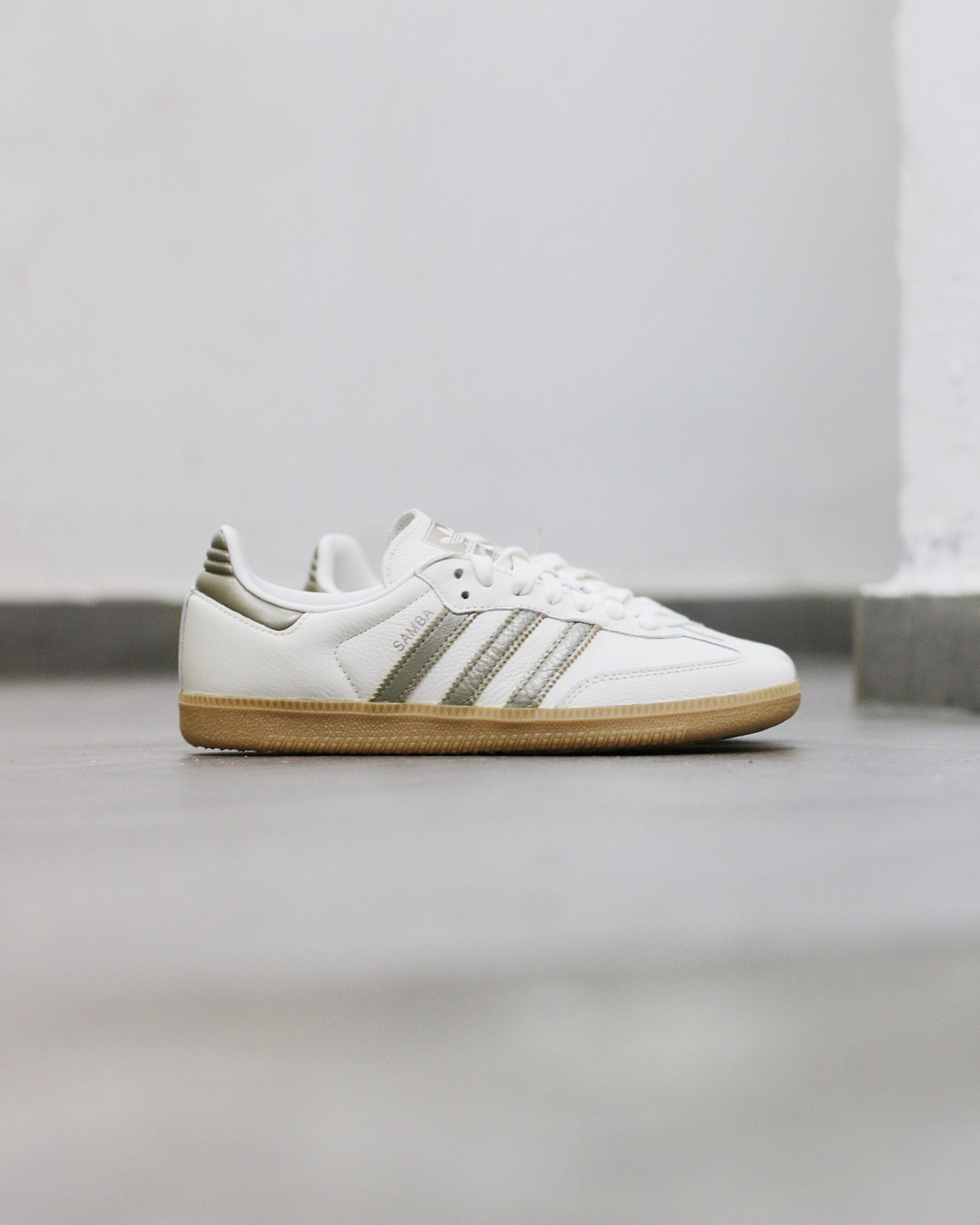 Adidas Samba OG Metallic/Wonder Gold  IG1964