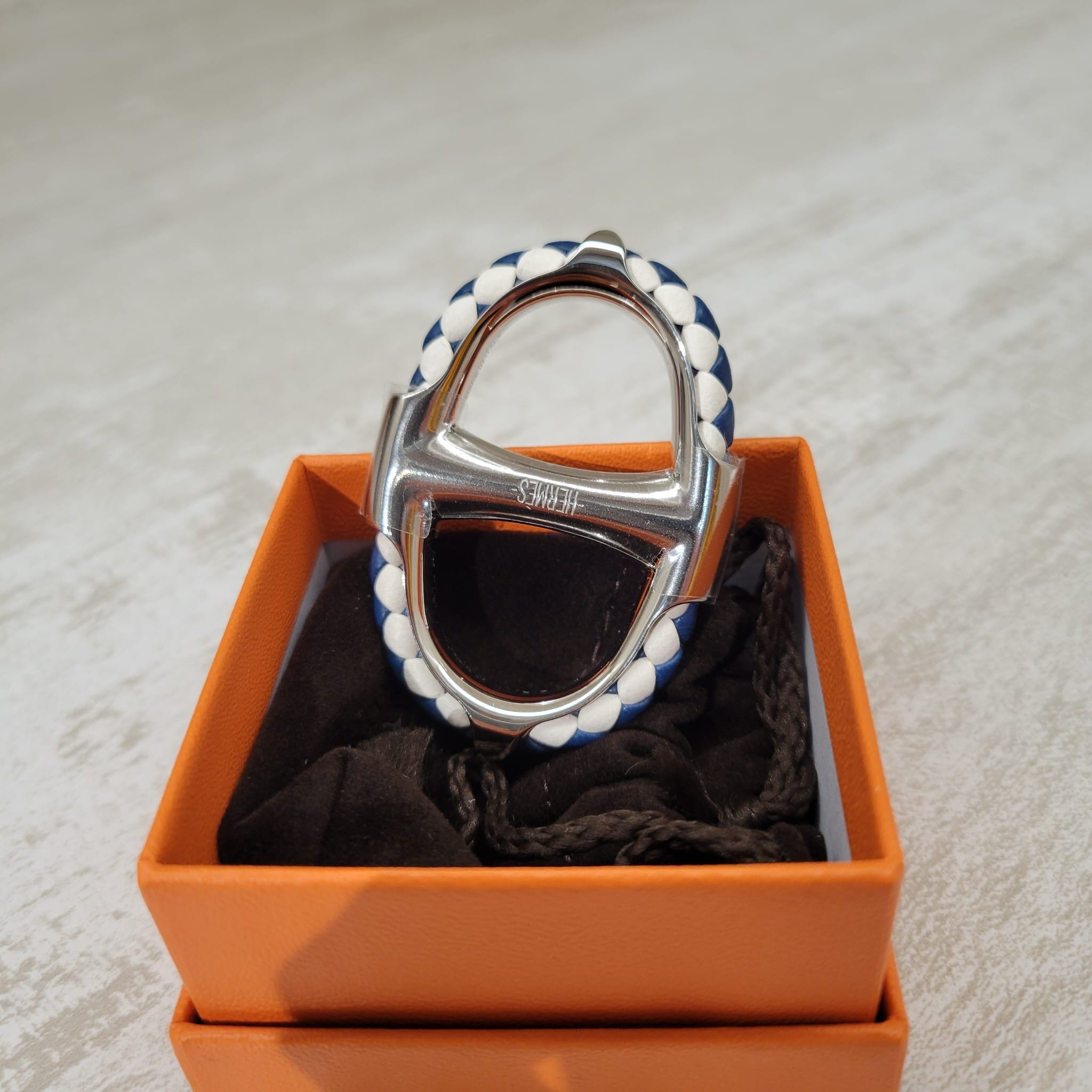 Hermes Chaine d'Ancre Tressee scarf 90 ring Palladié / Bleu