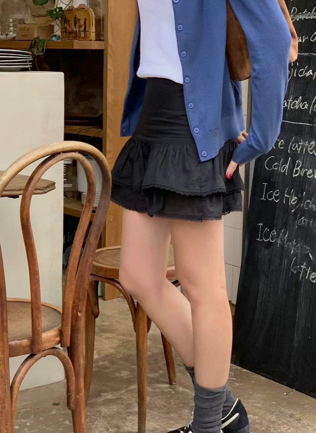 蕾絲蛋糕短裙(黑色)