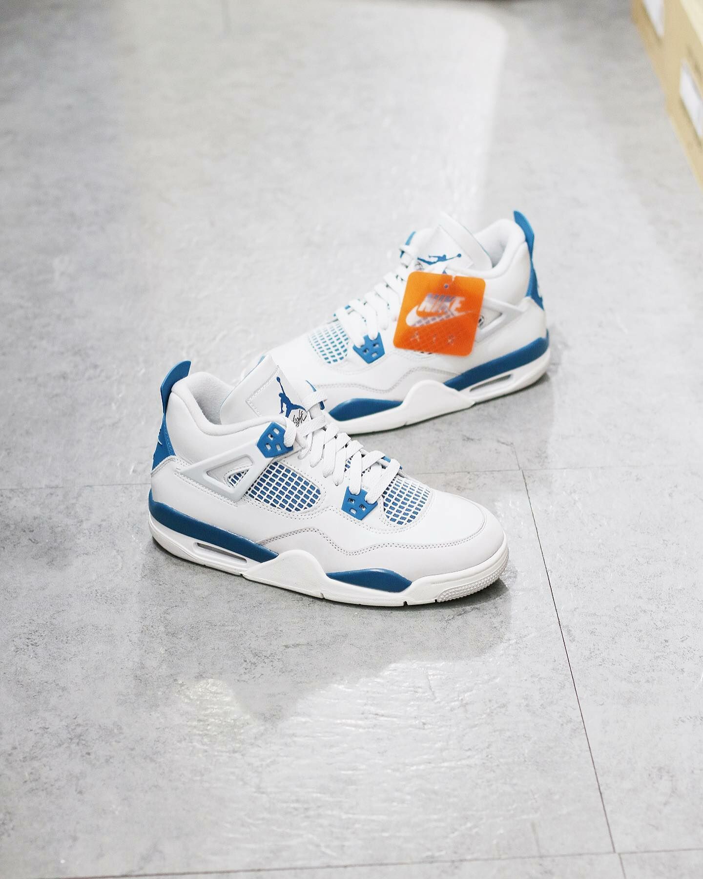 Nike Air Jordan 4 Retro Military Blue 白灰藍 FV5029-141