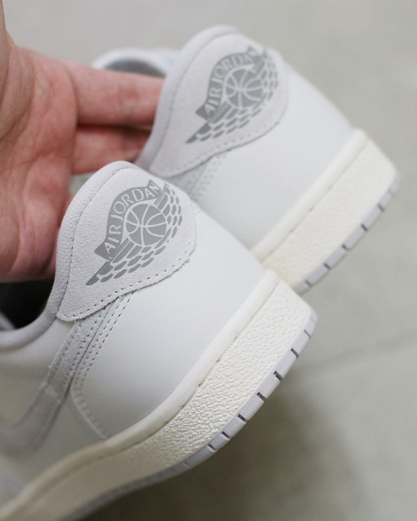 Nike Air Jordan 1 Low 85 Neutral Grey 白灰 FB9933-100