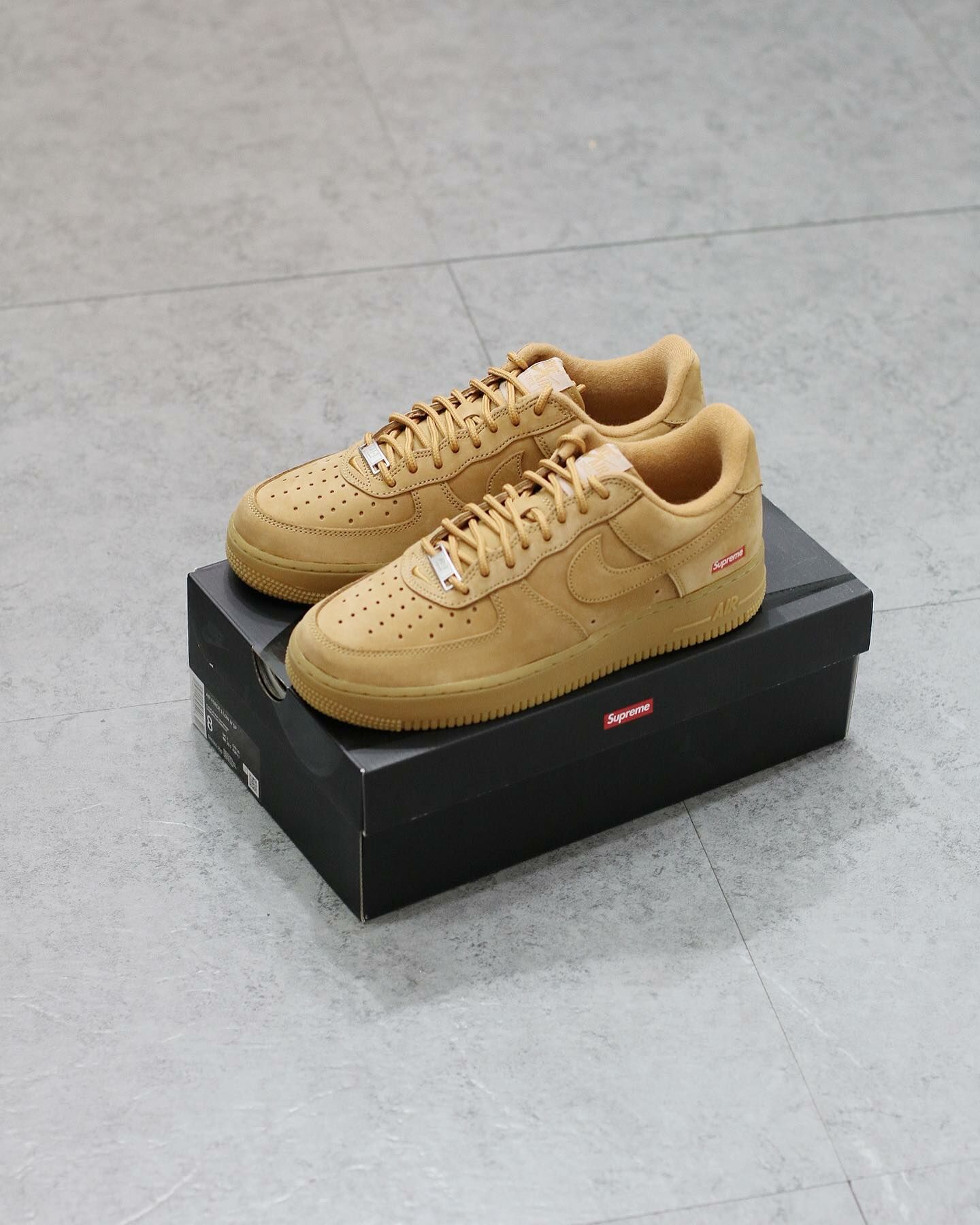 Supreme x Nike Air Force 1「Wheat」小麥色 DN1555-200