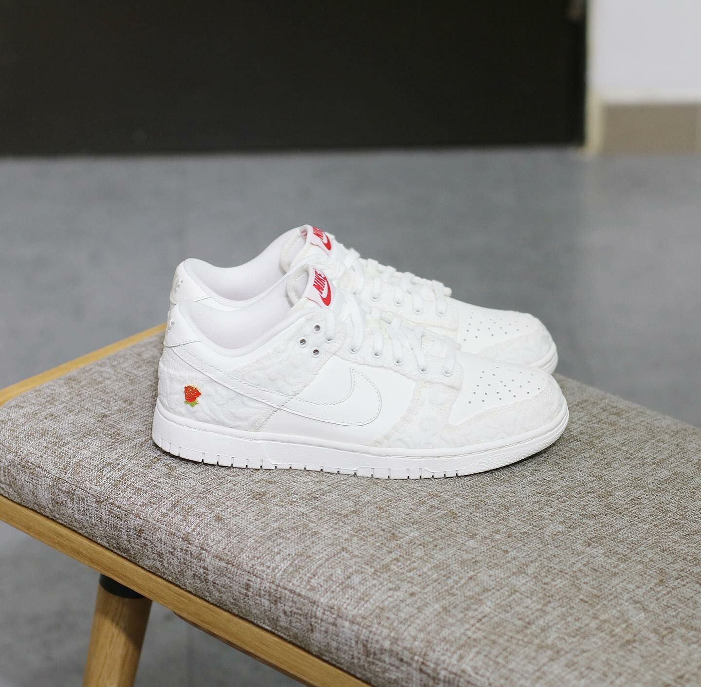 Nike Dunk Low WMNs Give Her Flowers 全白 FZ3775-133