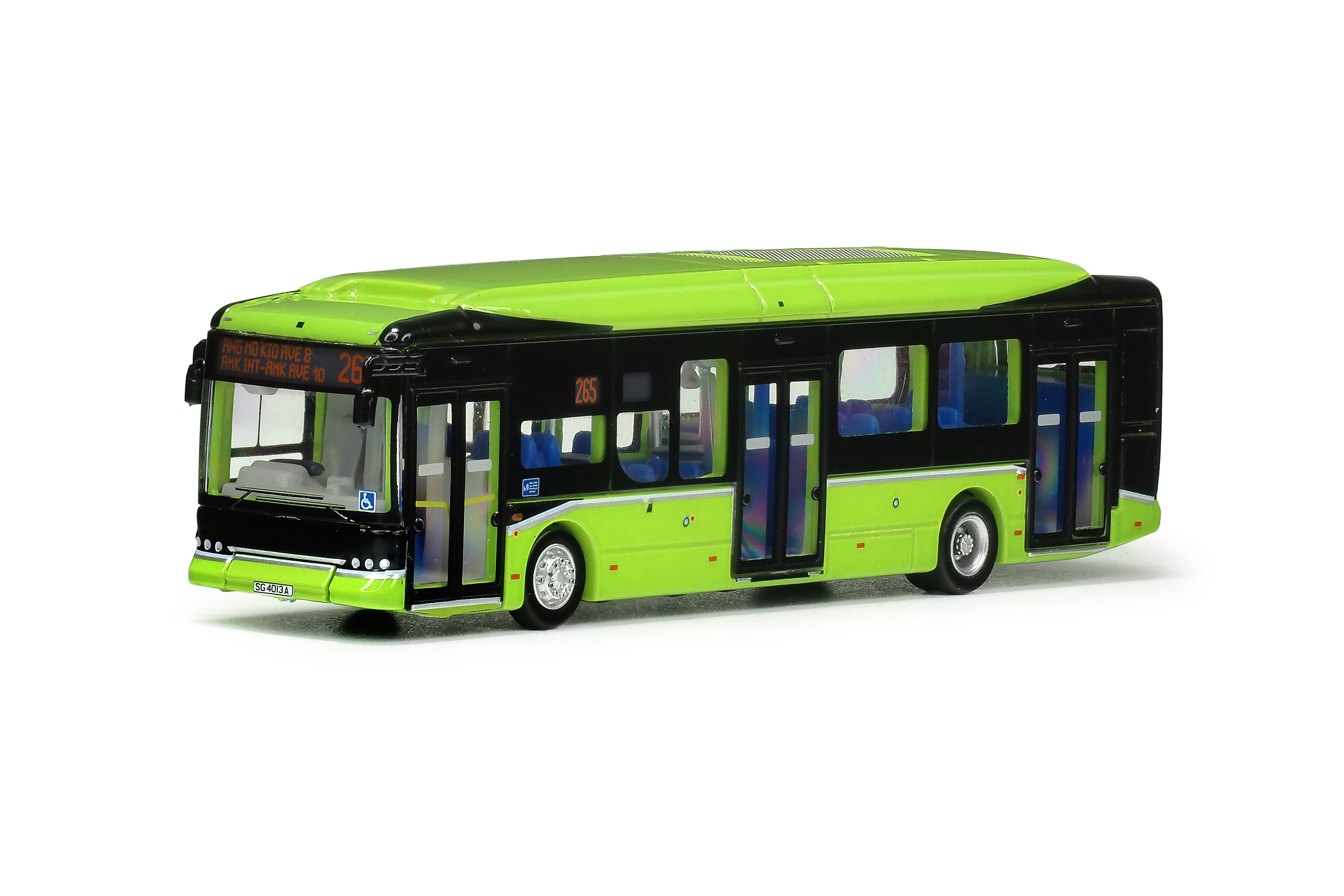 120SGB1013 1:120 新加坡 B12A03 eBus (265)