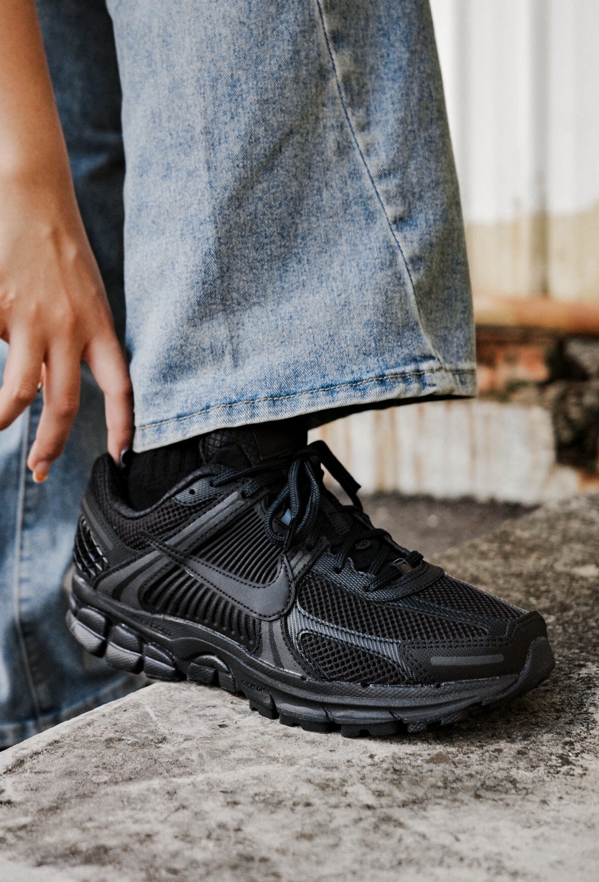 Nike zoom vomero 5 極致黑 黑魂 黑武士 全黑 現貨供應！bv1358-003