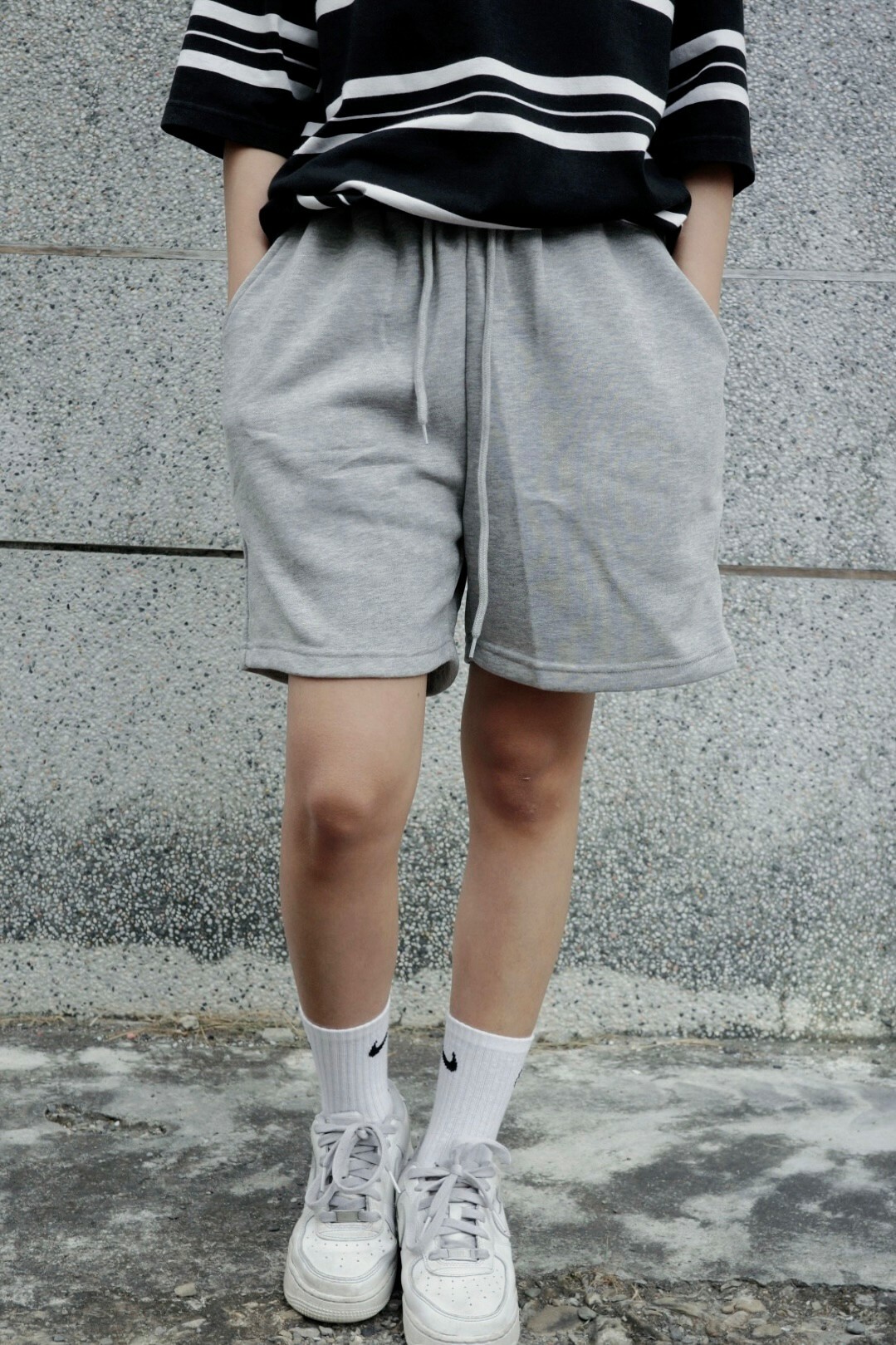 【bigshowtn】光點素面棉短褲 8050