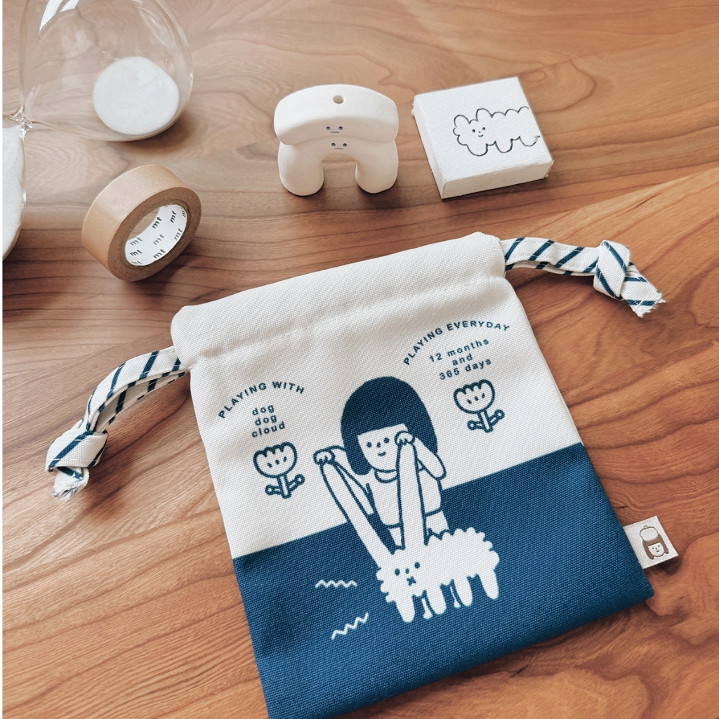 和狗狗雲玩 束口袋｜右手超人