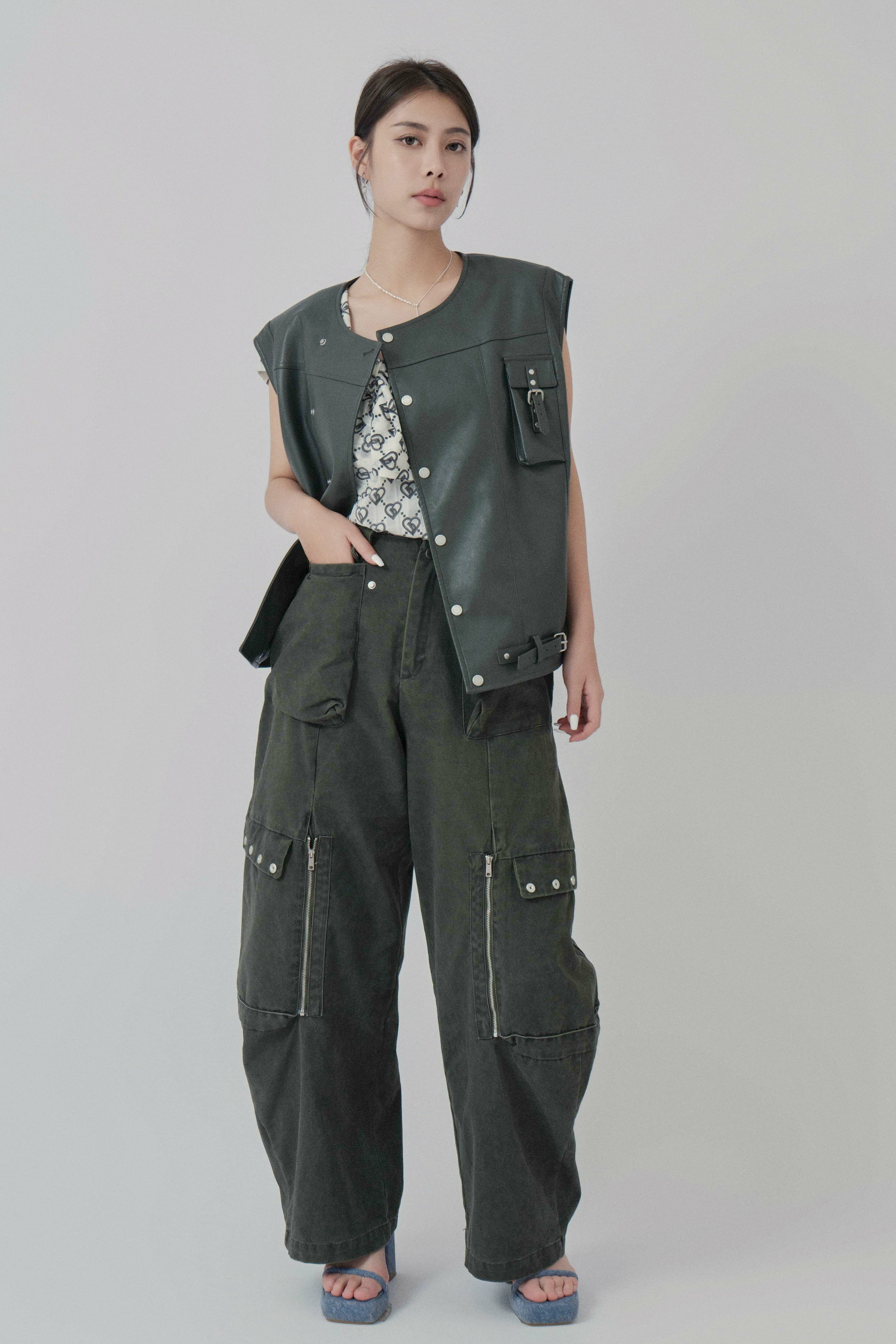 FW24_0003（外套＋背心＋長褲）