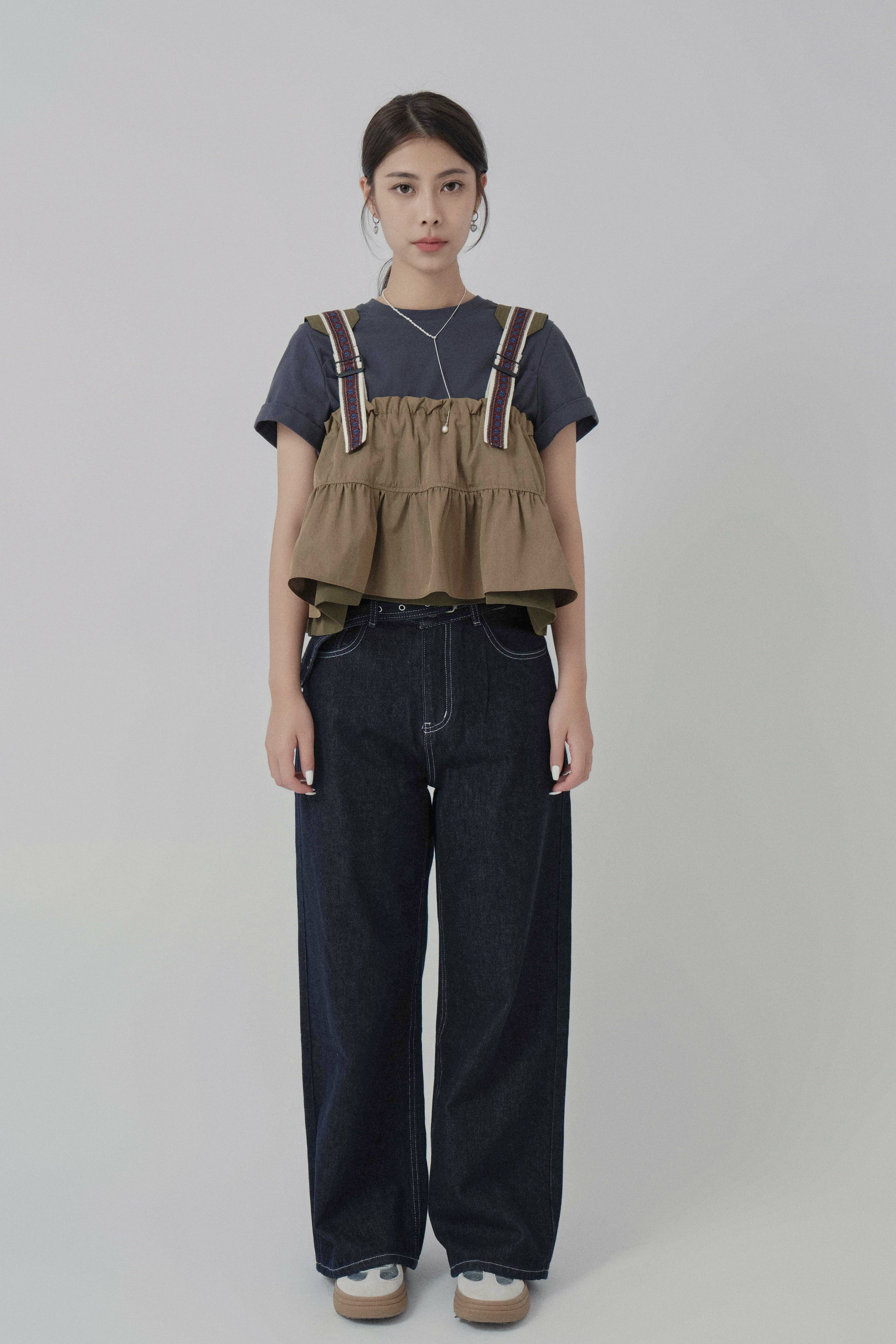 FW24_0005（Tee＋背心＋牛仔褲）