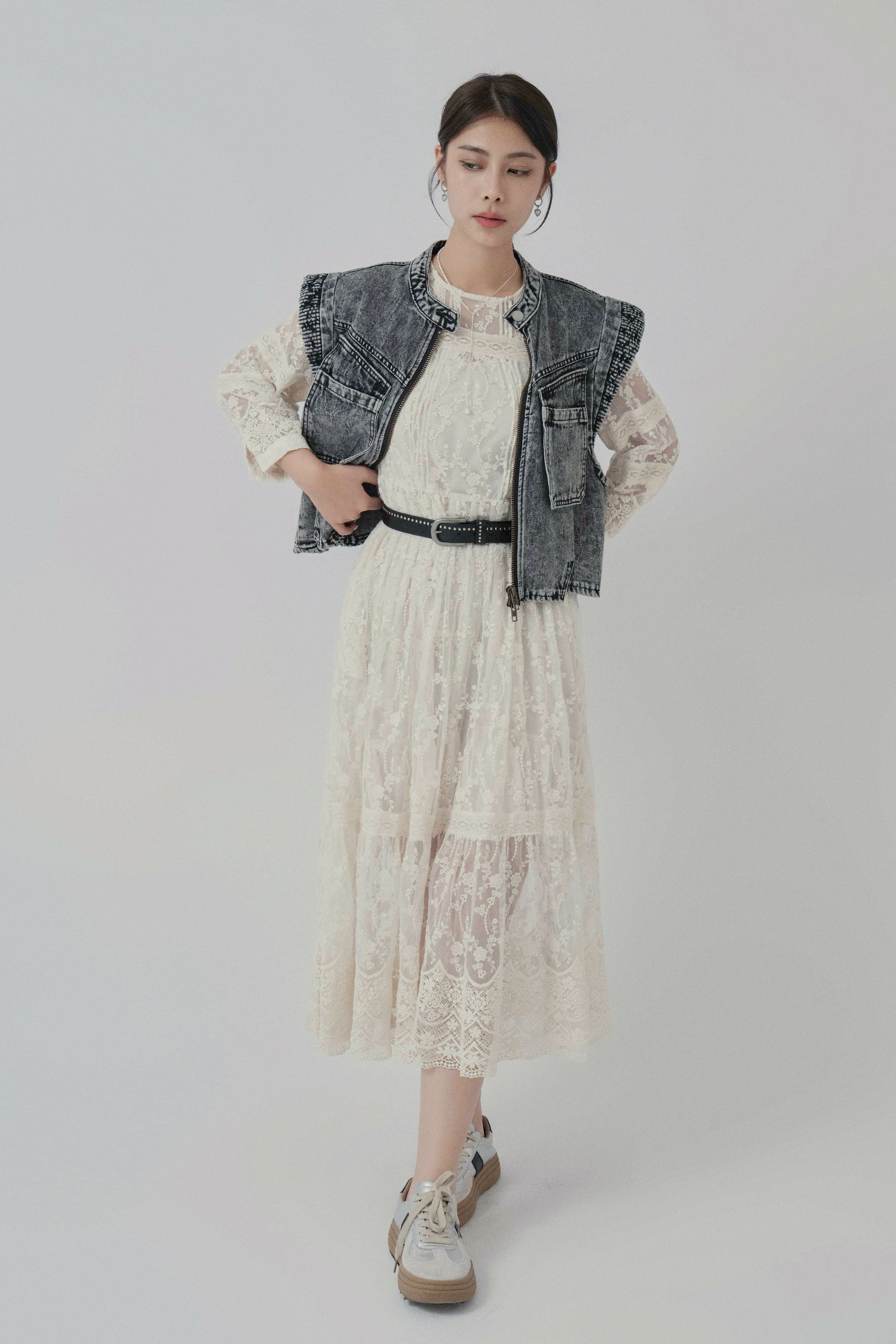 FW24_0008（外套＋長裙）