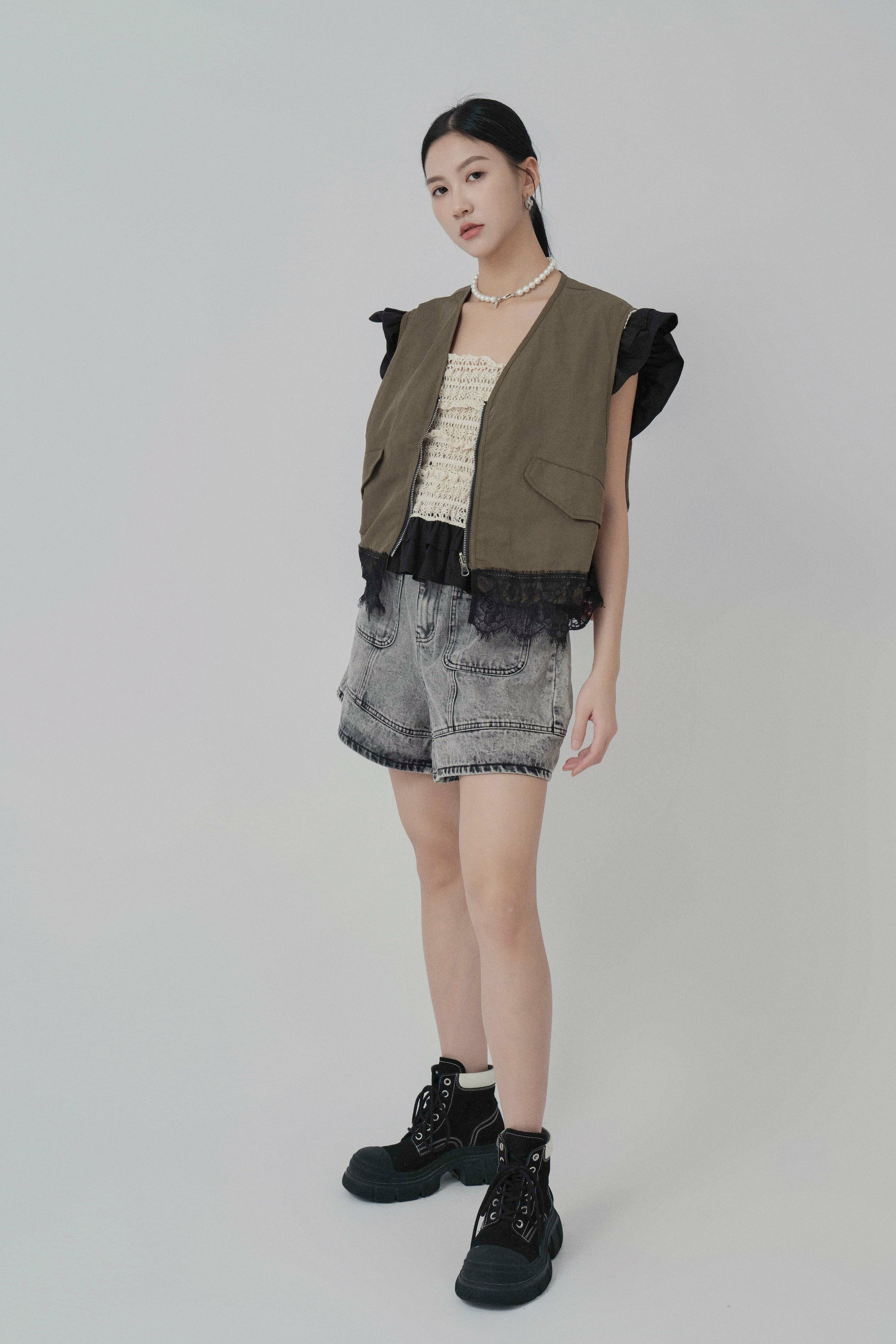 FW24_0010（外套＋背心＋短褲）