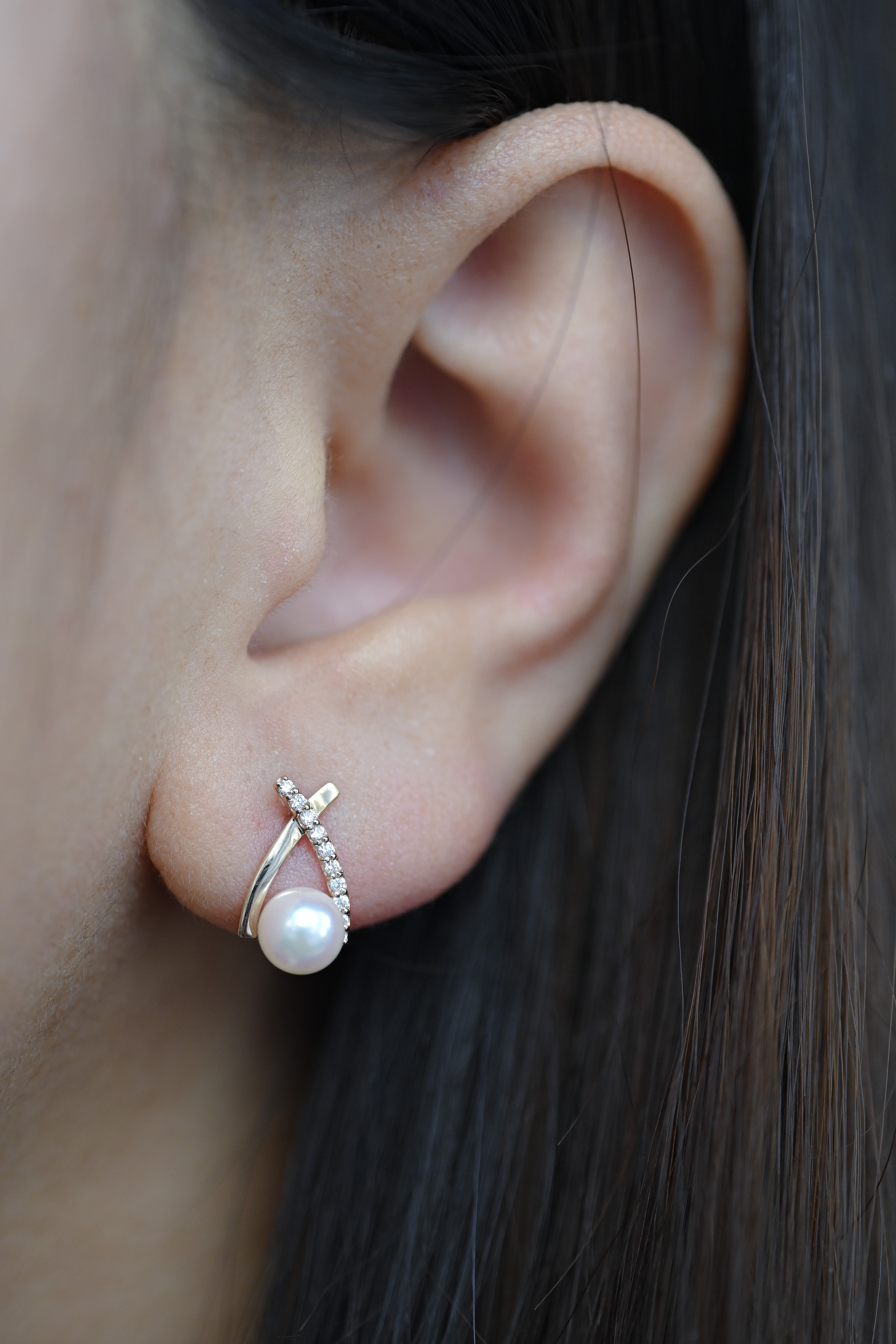 18K Pearl & Diamond Earring