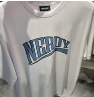 [S] NERDY BIG ARCH LOGO S/S T-SHIRT,WHITE, PNEU24ST200006 (SN467)