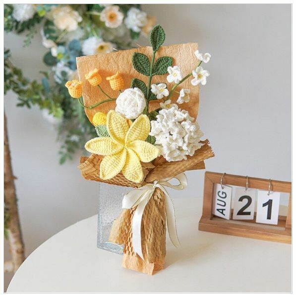 New wool hand-knitted crochet bouquet (lily and hydrangea mix)