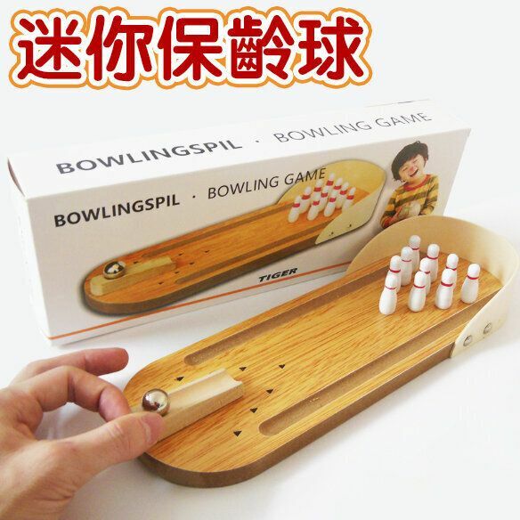 New wooden mini bowling tabletop game wooden children's educational innovative toys solid wood parent-child fun ball board game