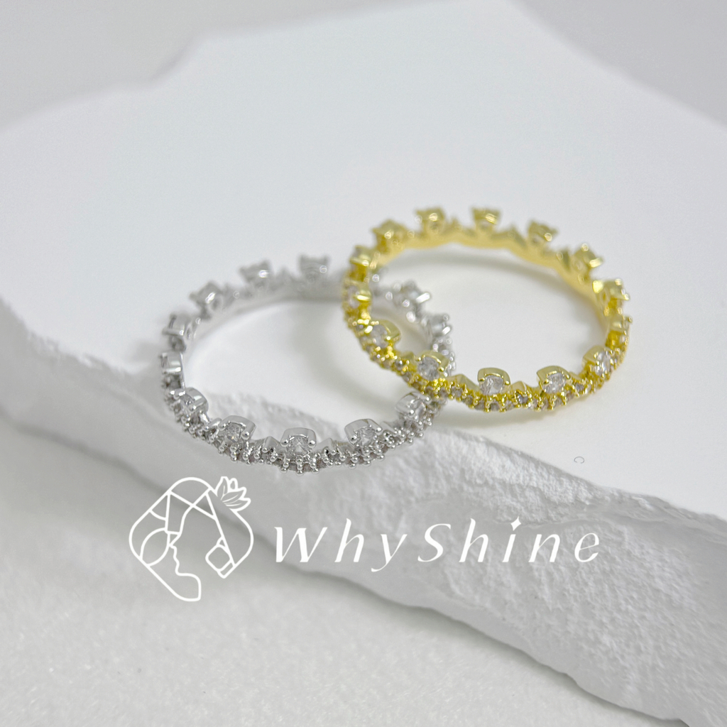 小皇冠弧形鑲鑽戒指