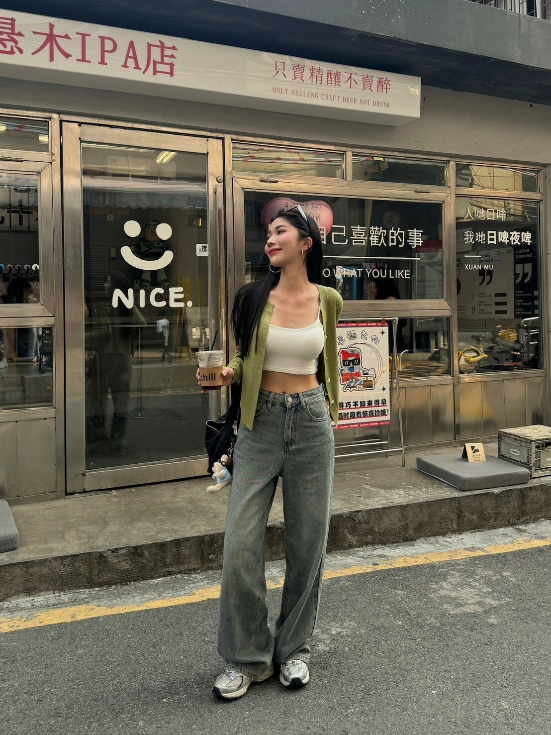 復古刷色落地牛仔寬褲