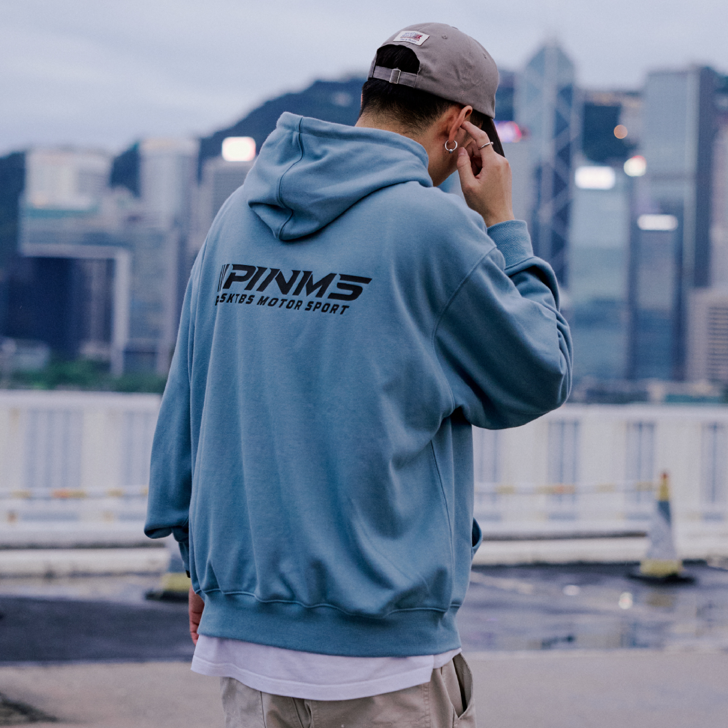 PIN SKTBS Racing Printed Hoodie 賽車印花帽Tee