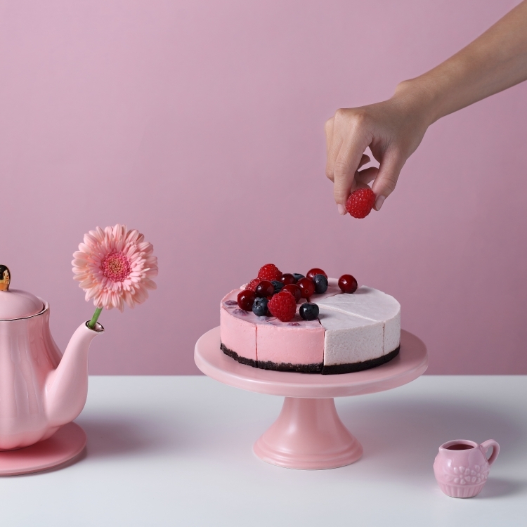 莓類拼盤生乳酪 (8切)