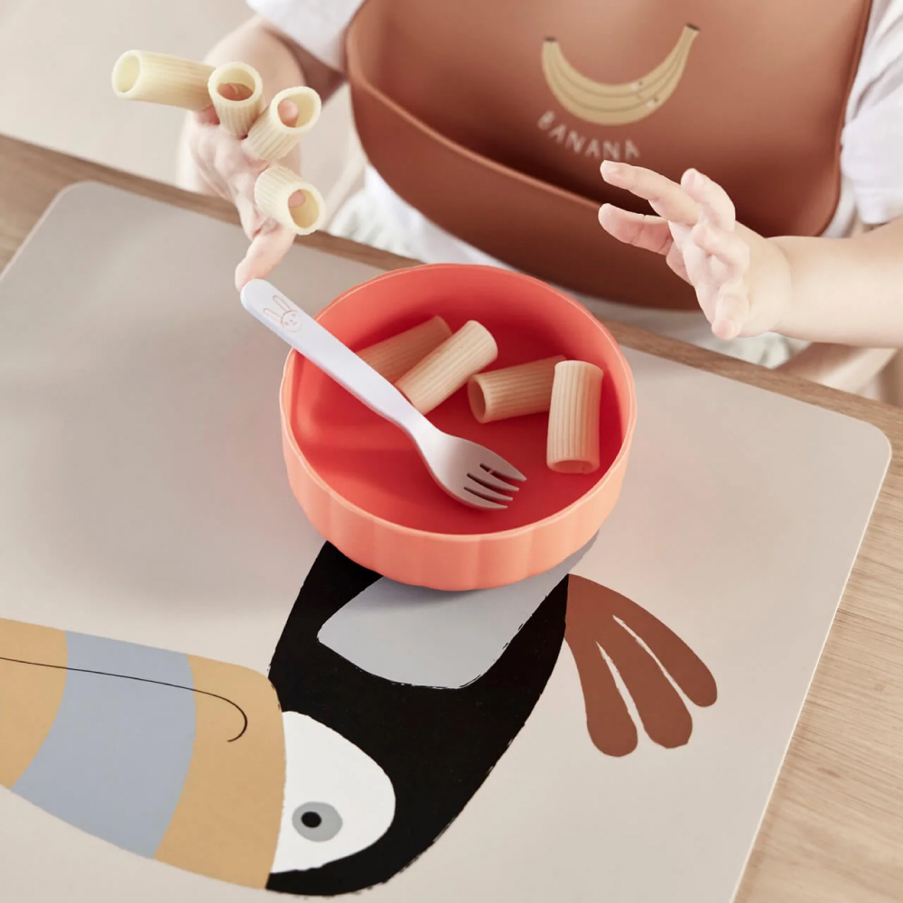 OYOY 方形矽膠餐墊／巨嘴鳥塔肯