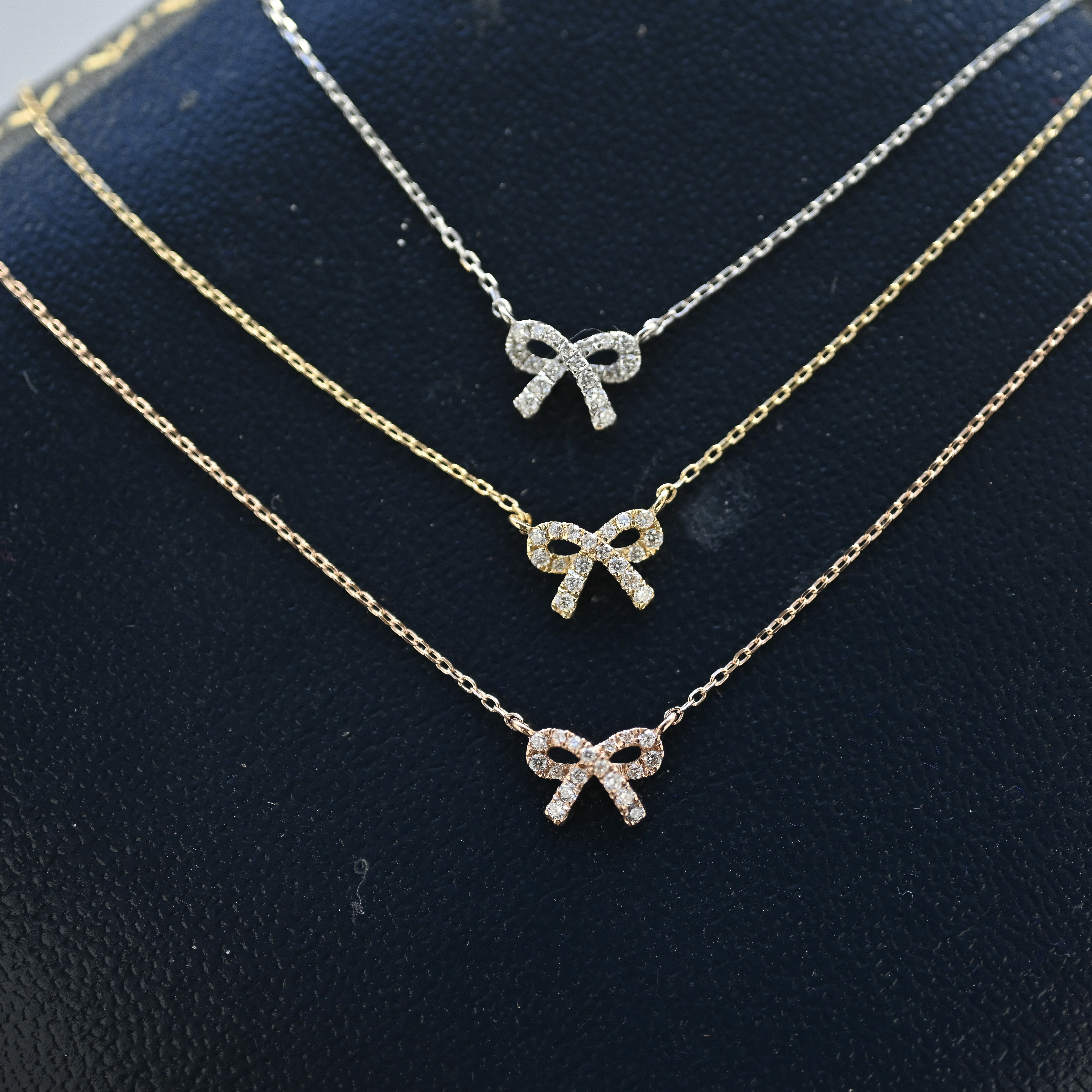 18k Uitta Diamond necklace