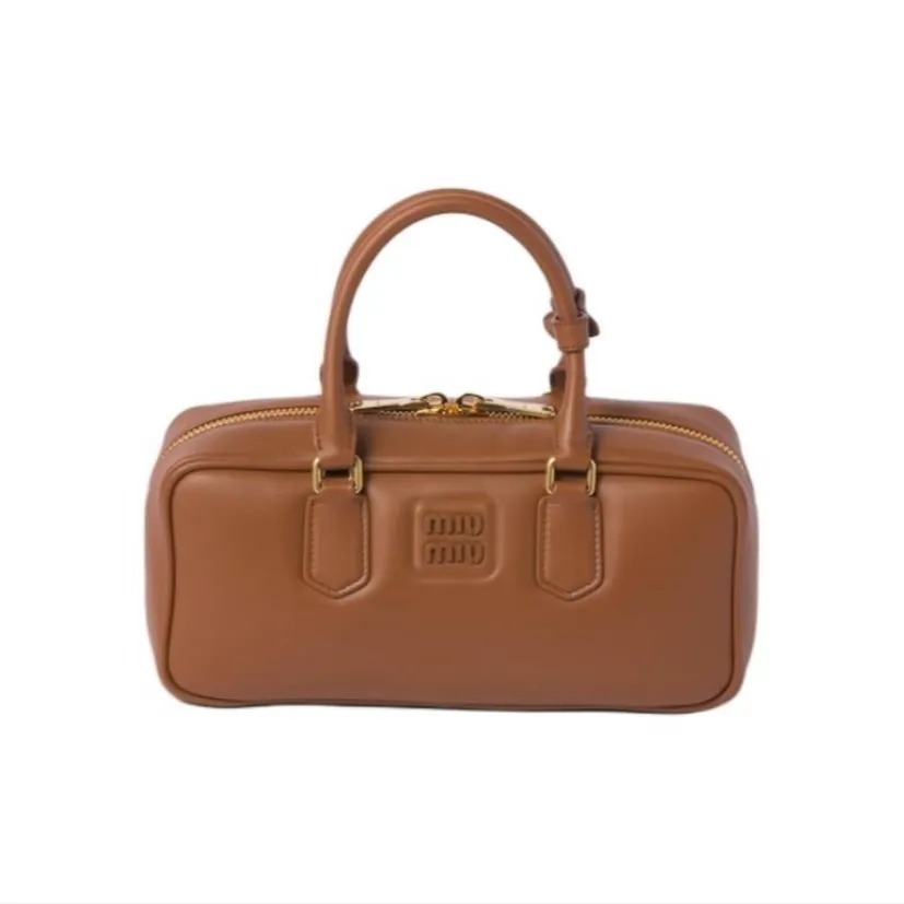 MIU MIU Arcadie 中型皮革手袋