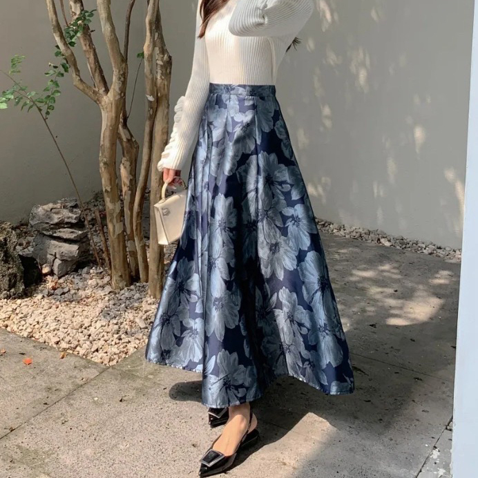 光澤感藍色系花卉傘擺長裙S-L (Elegant & Love)