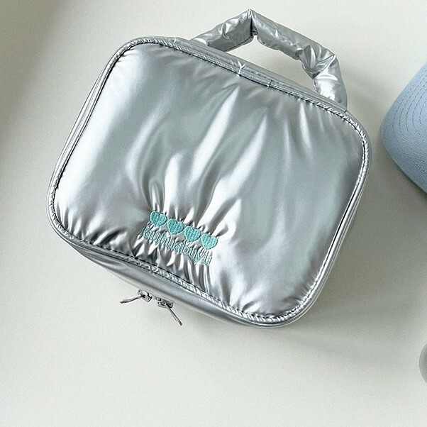 《4769》愛心刺繡手提化妝包