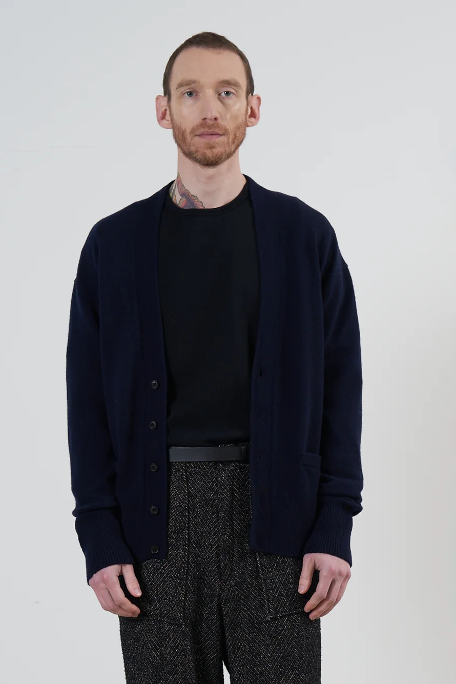 YOKE PAINTED ELBOW PATCH CARDIGAN (2COL)