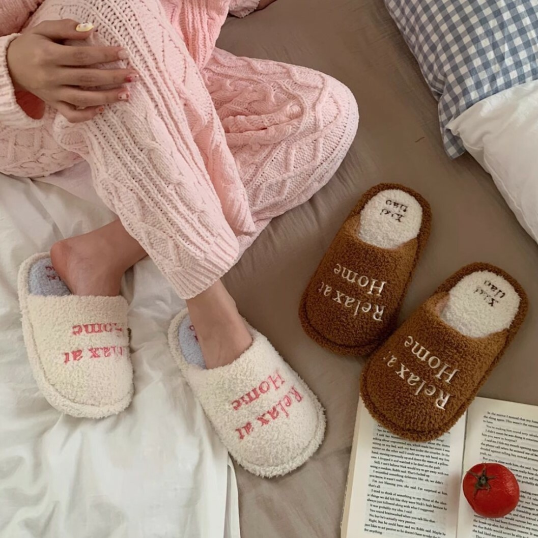 《4775》日系簡約字母撞色保暖棉拖