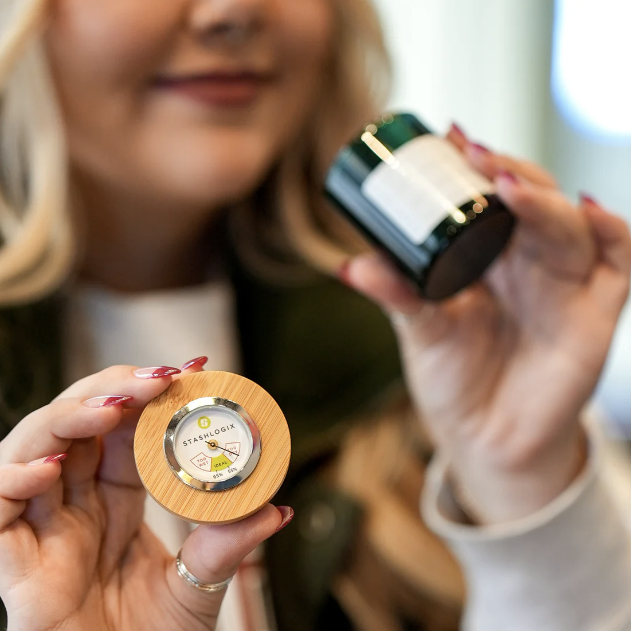 Stashlogix 氣密保鮮罐「濕度顯示功能」