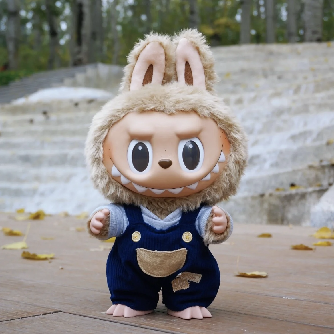 <官方正版授權>LABUBU Time To Chill 搪膠毛絨公仔 拉布布 POPMART 泡泡瑪特