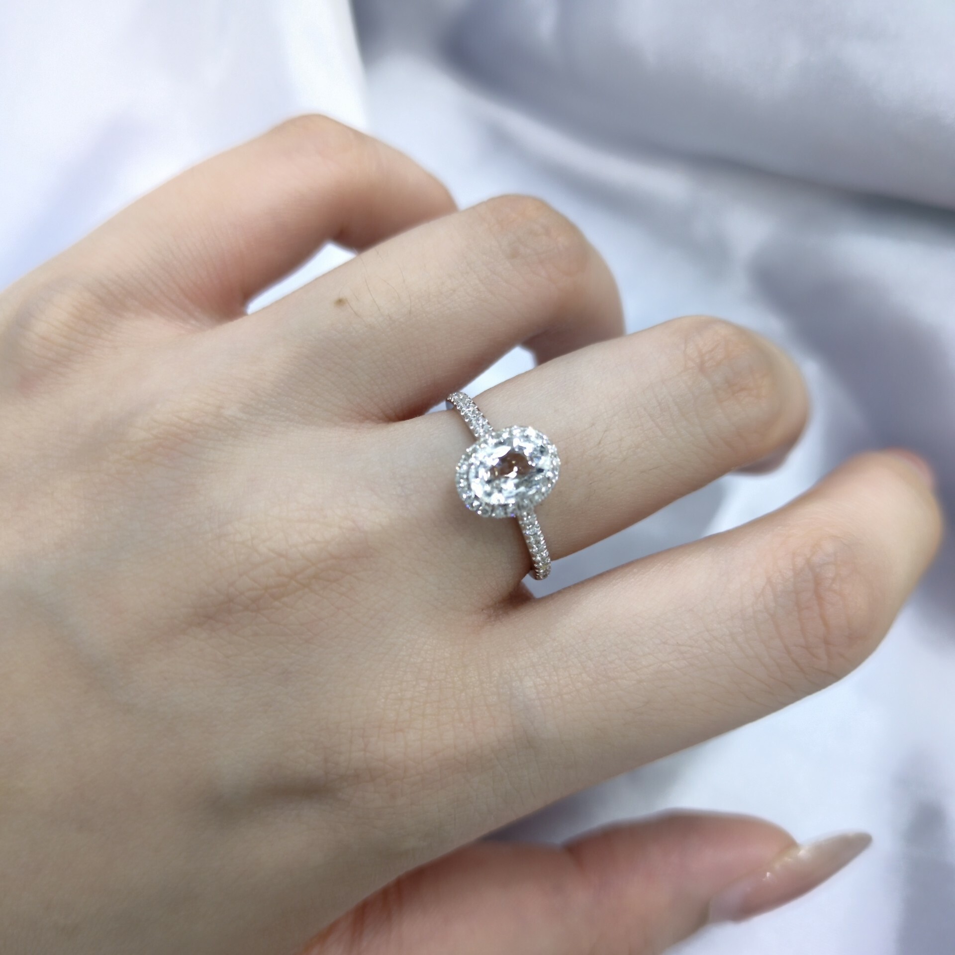 18K White Gold 1.05ct Sapphire and Diamond Ring