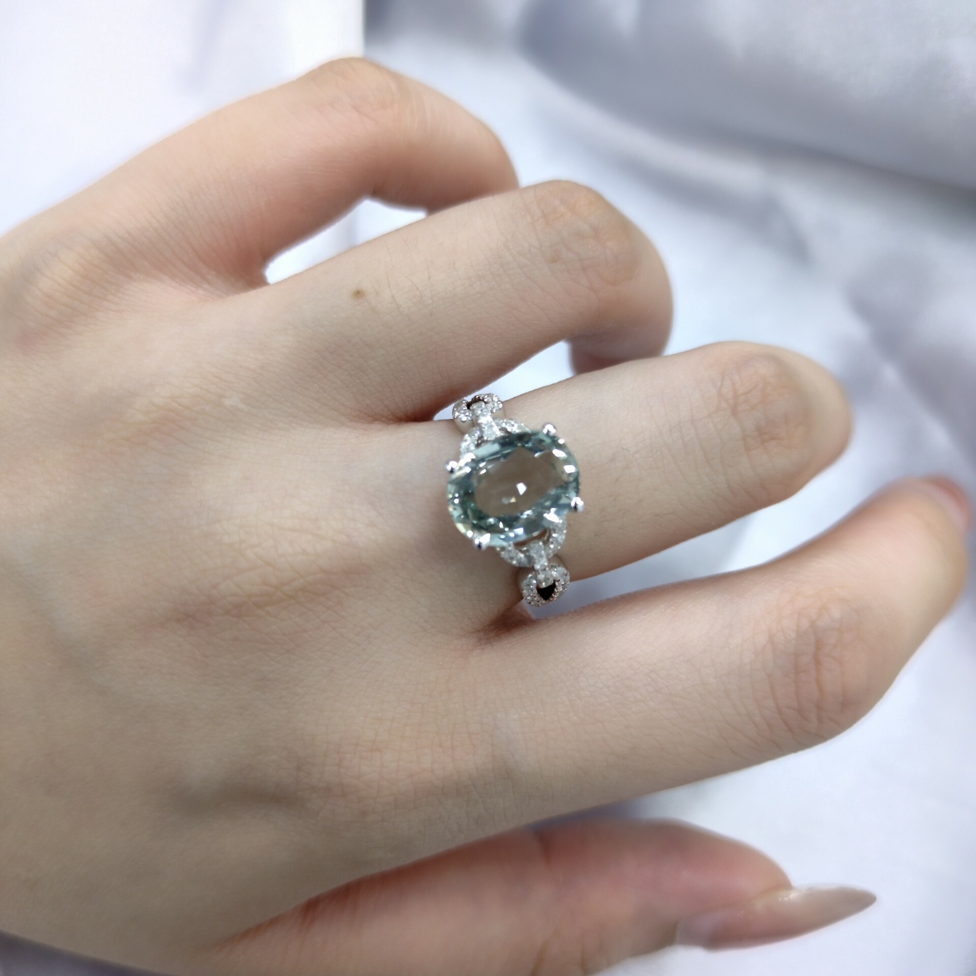 18K White Gold 3.24ct Sapphire and Diamond Ring