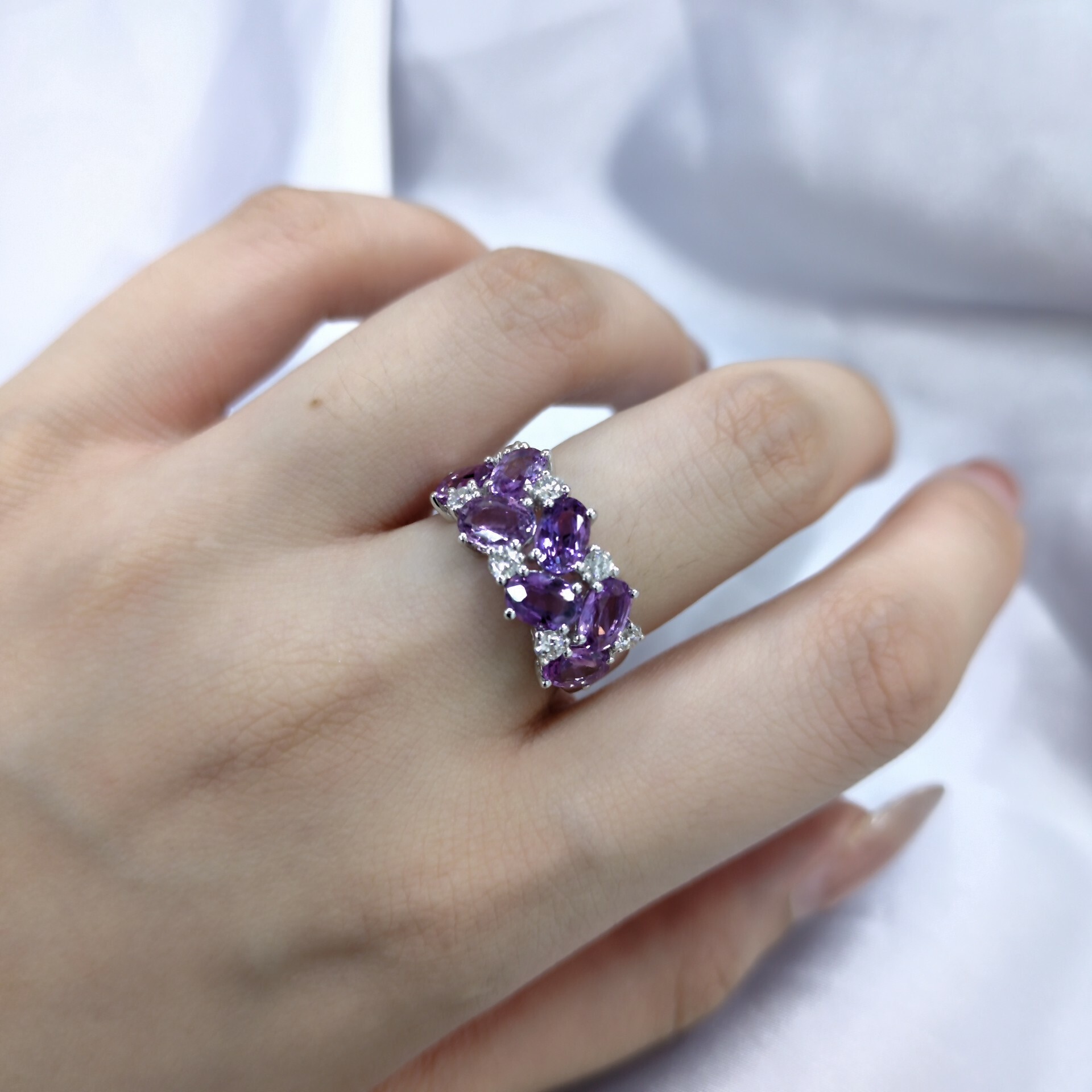 18K White Gold 4.40ct Sapphire and Diamond Ring