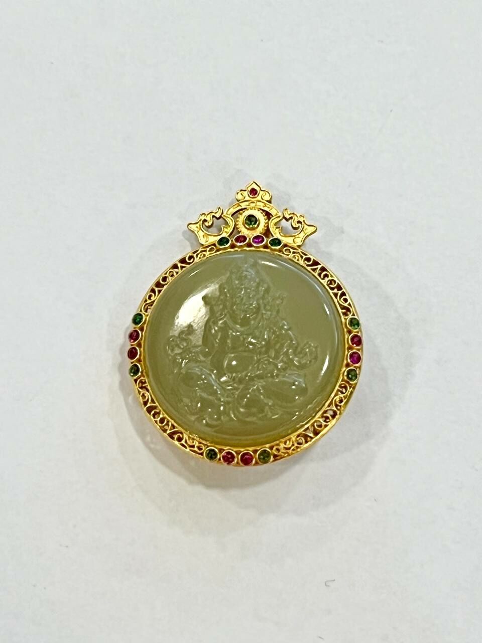 [S] GEMZ & CO ZBA NEPHRITE PENDANT WITH GOLD CASING, Y58 (Y58)