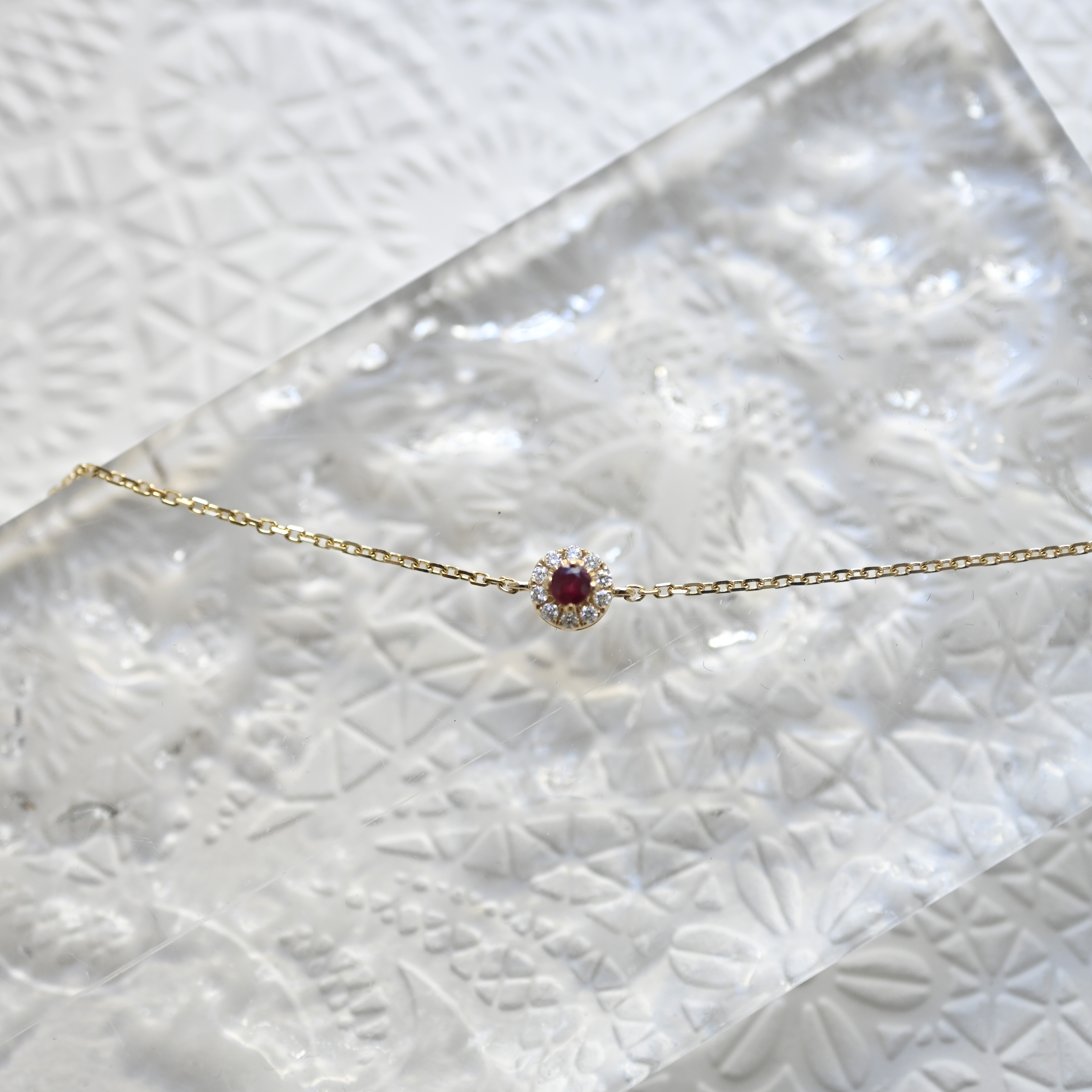 18k Chauh Diamond Bracelet