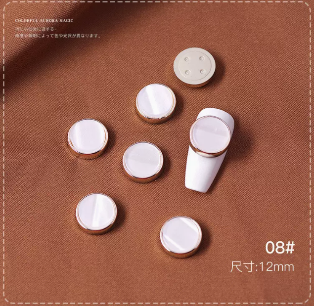 Hot Recommended Nail Art Accessories: Retro Small Fragrance Buttons 08# (pack of 5 pieces)