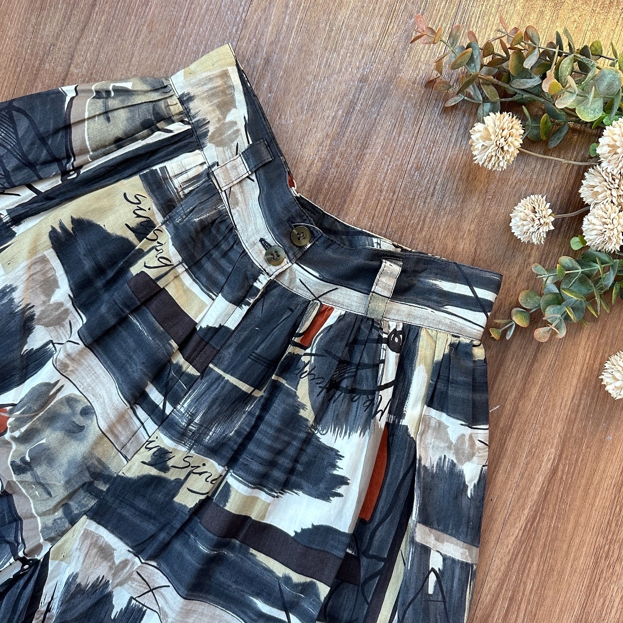 黑藍色水彩風塗鴉古着短褲