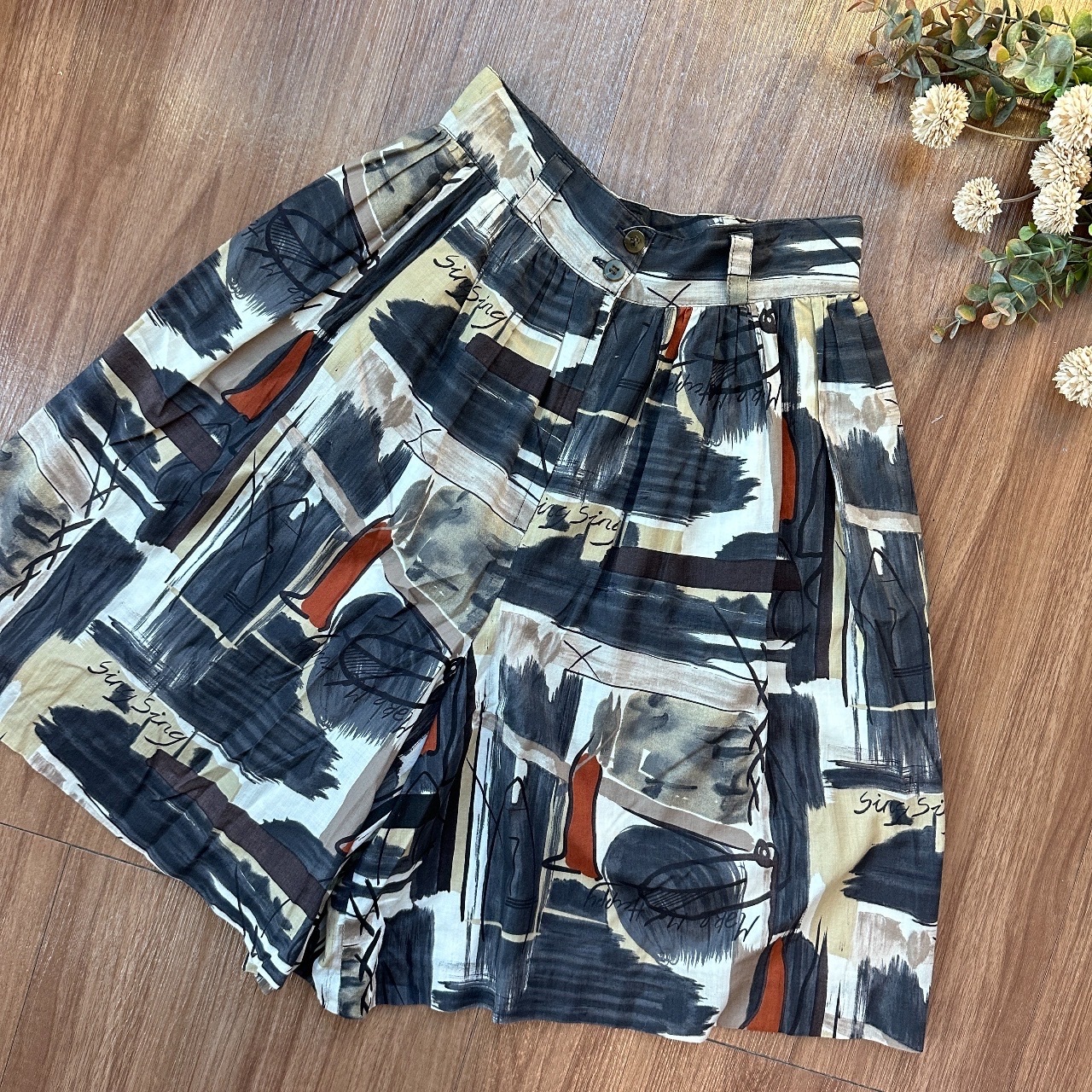 黑藍色水彩風塗鴉古着短褲
