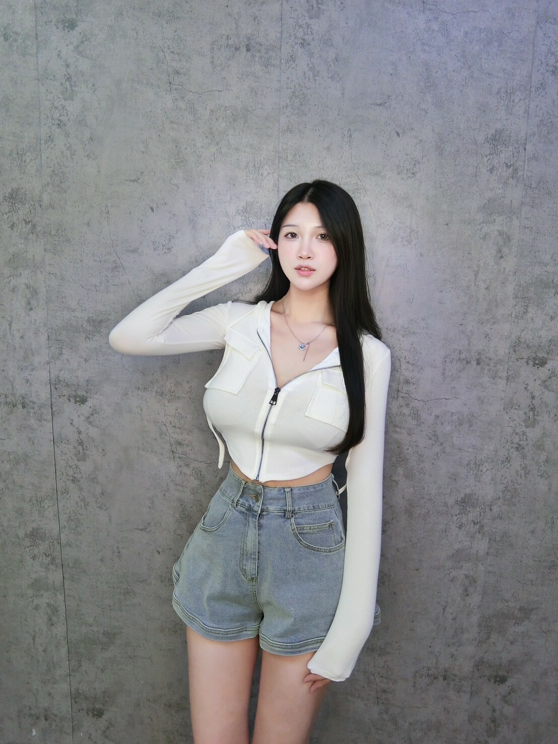 小腰A字牛仔短褲